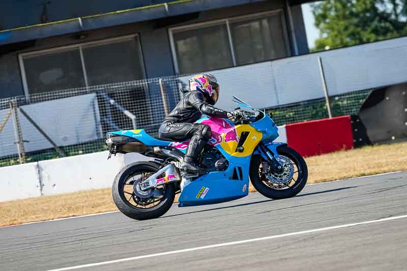 donington no limits trackday;donington park photographs;donington trackday photographs;no limits trackdays;peter wileman photography;trackday digital images;trackday photos